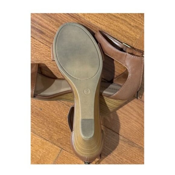 Merona Wedge Soft-Footed Leather Dress Sandals - Zipper - Brown - Size 9 - Picture 4 of 4